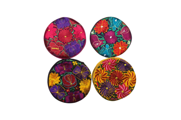 Colored tortilla holder (Tortillero). flowers